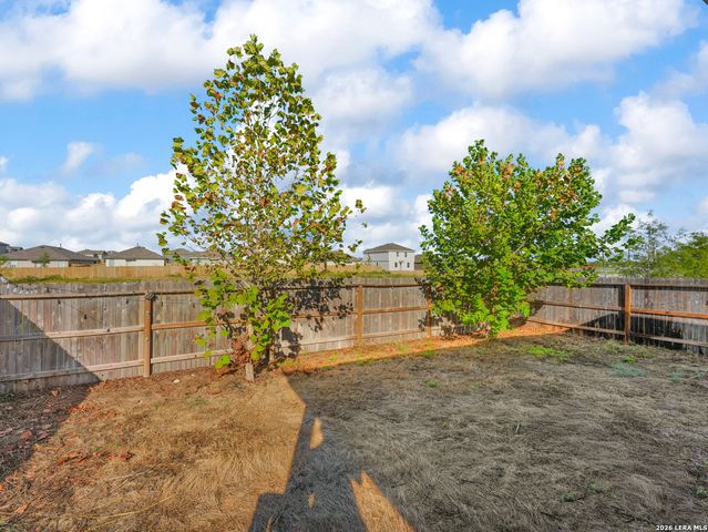15515 CARDAMOM CV, Von Ormy, TX 78073