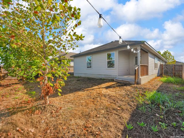 15515 CARDAMOM CV, Von Ormy, TX 78073