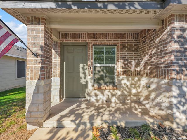 15515 CARDAMOM CV, Von Ormy, TX 78073