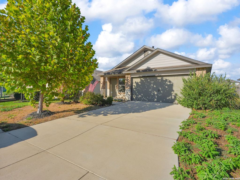 15515 CARDAMOM CV, Von Ormy, TX 78073