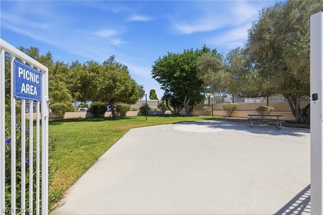 3552 Haverhill Street, Las Vegas, NV 89121