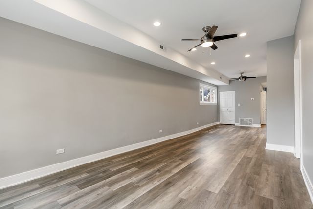 4624 N Springfield Avenue 2, Chicago, IL 60625