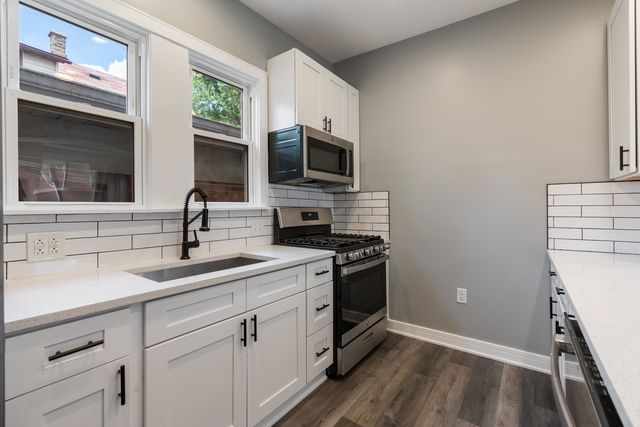 4624 N Springfield Avenue 2, Chicago, IL 60625