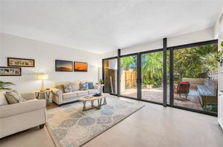 7018 SW 53rd Ln, Miami, FL 33155