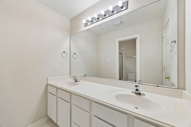3211 Oak Cliff Lane, Missouri City, TX 77459