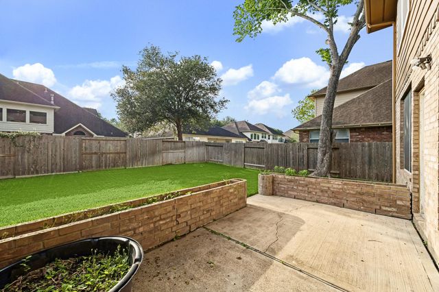3211 Oak Cliff Lane, Missouri City, TX 77459