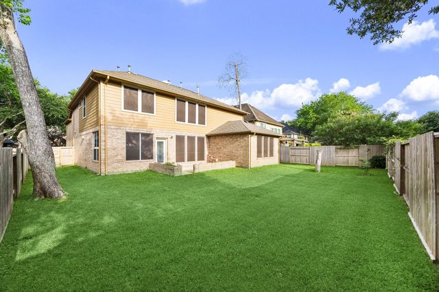 3211 Oak Cliff Lane, Missouri City, TX 77459