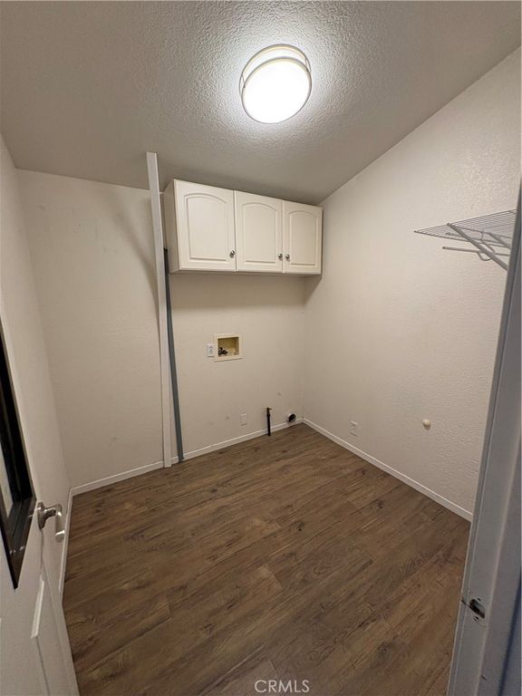 Image 12 of property listing at 32810 Olive, Winchester, CA 92596