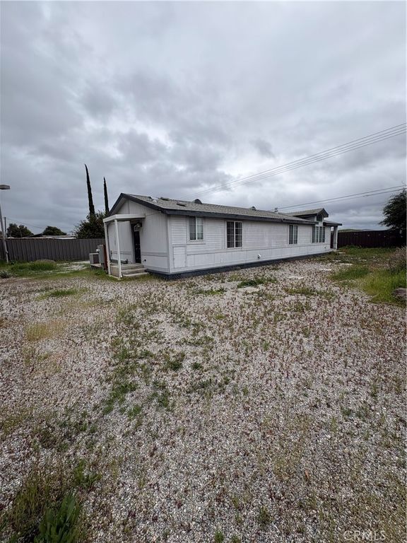 Image 23 of property listing at 32810 Olive, Winchester, CA 92596