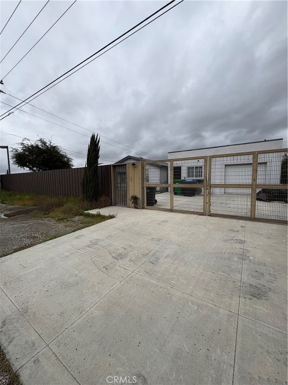 Image 29 of property listing at 32810 Olive, Winchester, CA 92596