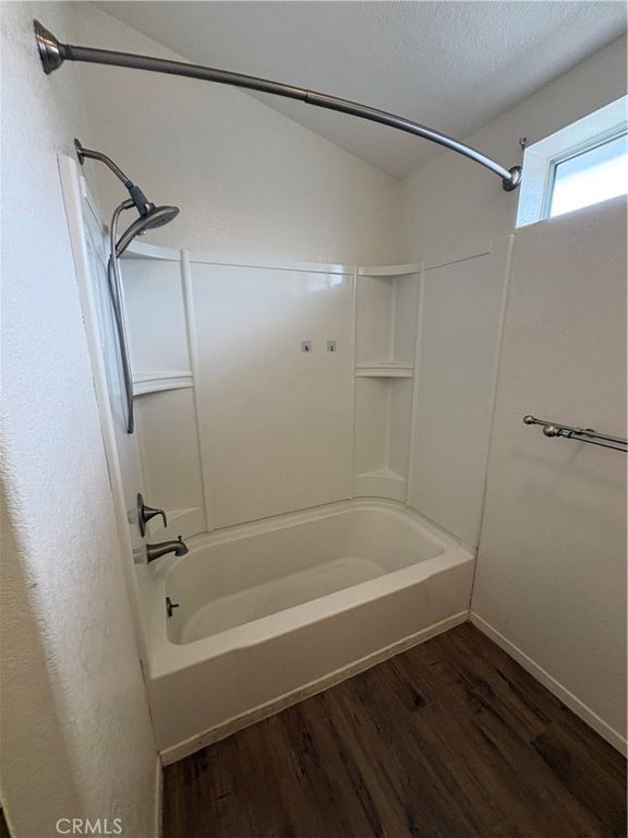 Image 3 of property listing at 32810 Olive, Winchester, CA 92596