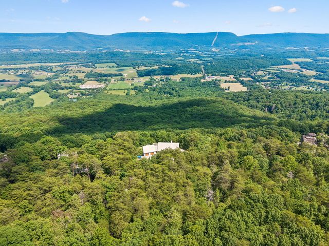 109 Windridge Lane S, Dunlap, TN 37327