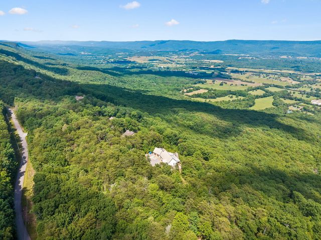 109 Windridge Lane S, Dunlap, TN 37327