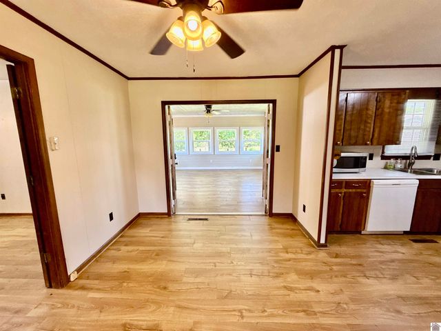 284 Trace Creek Church Road, Mayfield, KY 42066