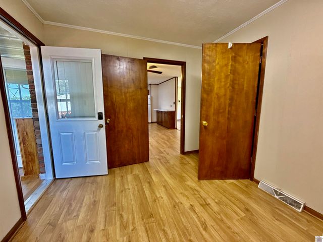 284 Trace Creek Church Road, Mayfield, KY 42066