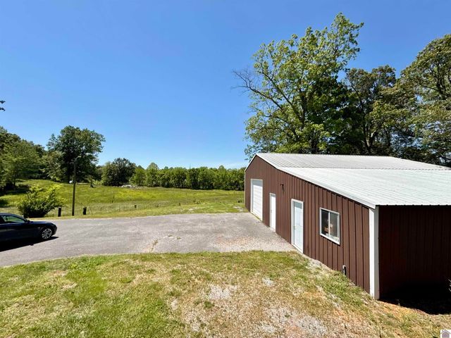 284 Trace Creek Church Road, Mayfield, KY 42066