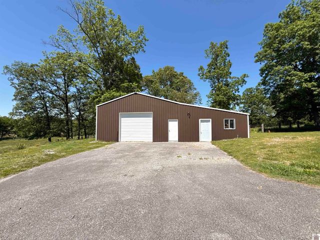 284 Trace Creek Church Road, Mayfield, KY 42066