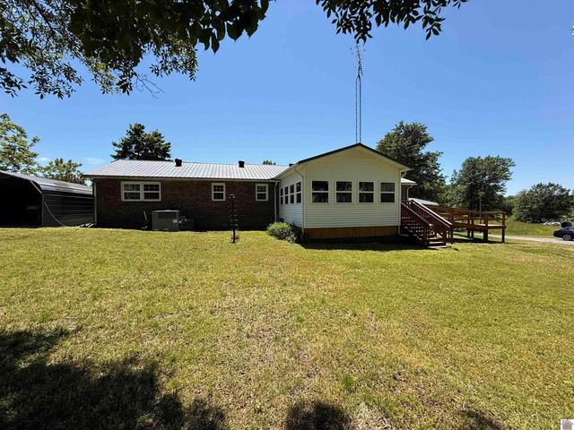 284 Trace Creek Church Road, Mayfield, KY 42066