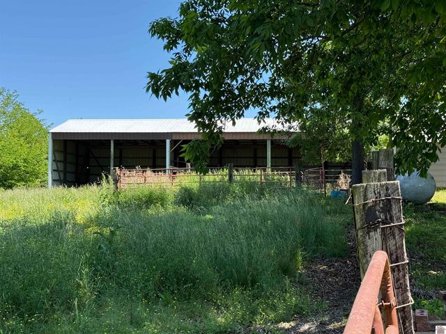 284 Trace Creek Church Road, Mayfield, KY 42066