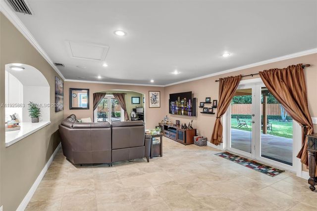 12920 SW 108th Place, Miami, FL 33176