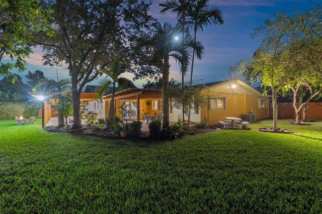 12920 SW 108th Place, Miami, FL 33176