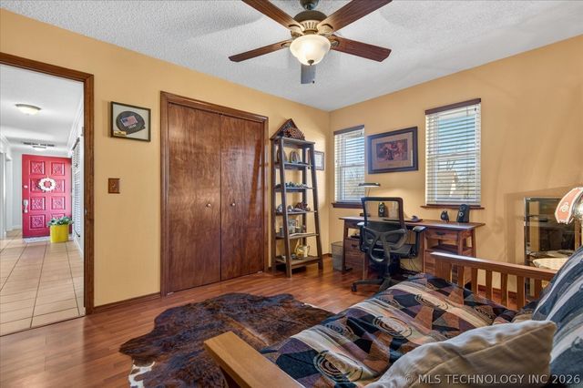 1811 Putnam, Bartlesville, OK 74006