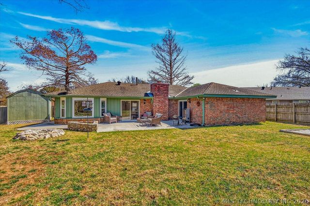 1811 Putnam, Bartlesville, OK 74006