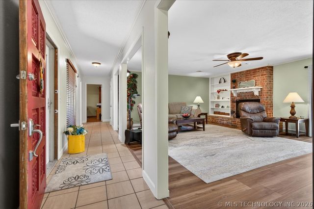 1811 Putnam, Bartlesville, OK 74006