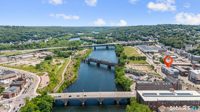113 Canal Street West 301, Shelton, CT 06484