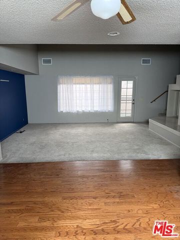 19196 Pine Way, Apple Valley, CA 92308