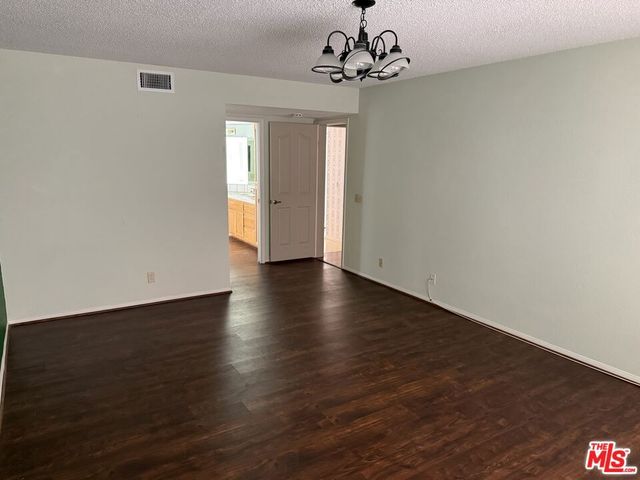 19196 Pine Way, Apple Valley, CA 92308