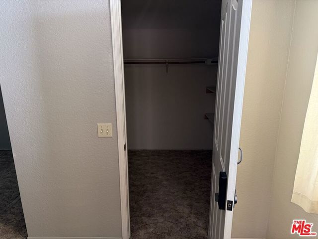 19196 Pine Way, Apple Valley, CA 92308