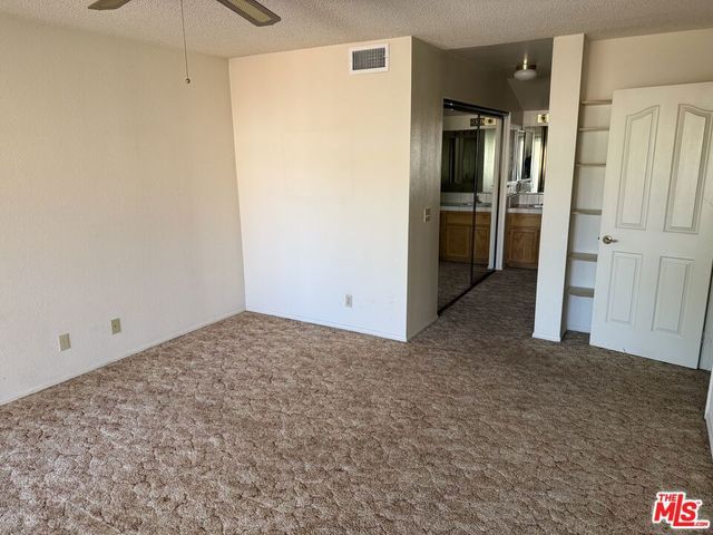 19196 Pine Way, Apple Valley, CA 92308