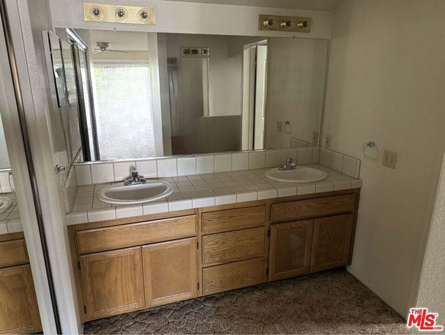 19196 Pine Way, Apple Valley, CA 92308