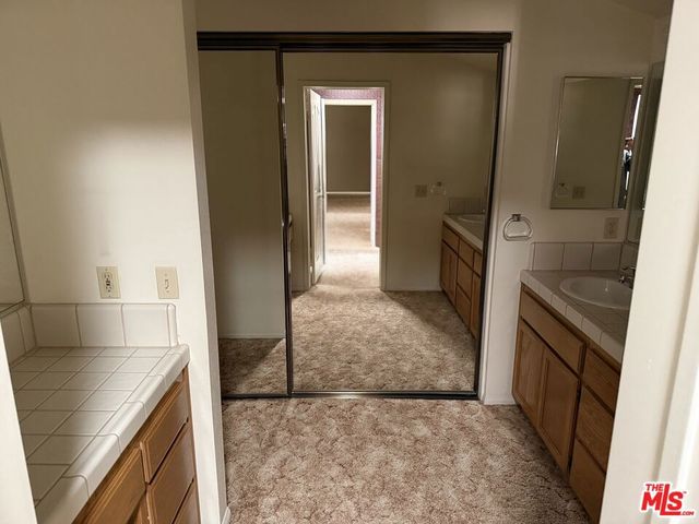 19196 Pine Way, Apple Valley, CA 92308