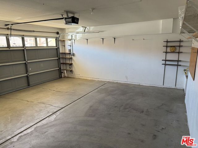 19196 Pine Way, Apple Valley, CA 92308