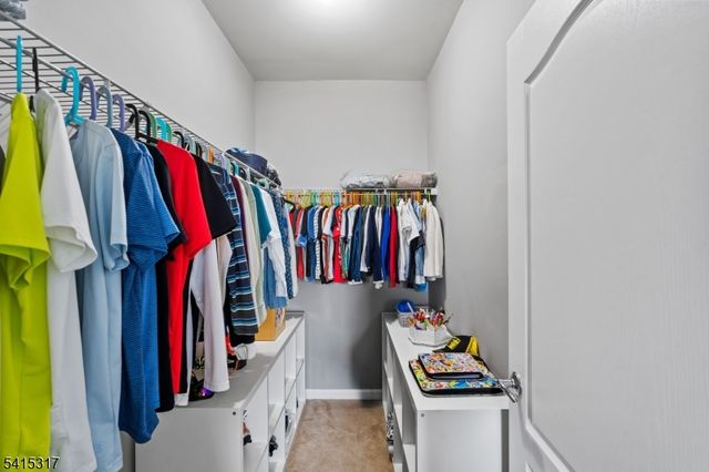 75 Wesmont Dr, Wood-ridge Boro, NJ 07075