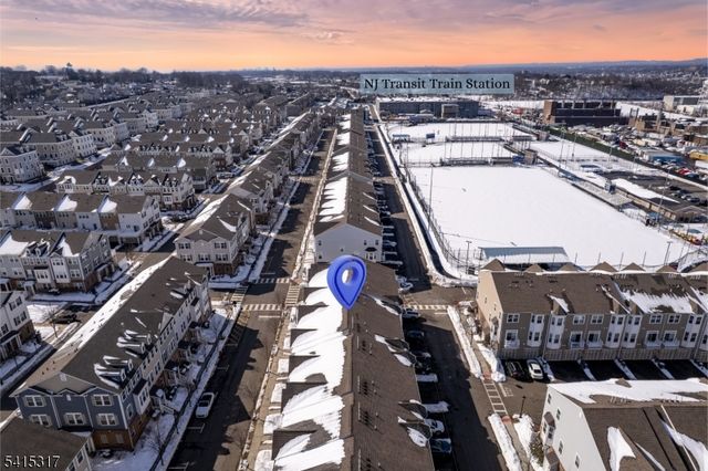 75 Wesmont Dr, Wood-ridge Boro, NJ 07075