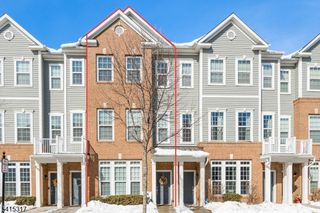 75 Wesmont Dr, Wood-ridge Boro, NJ 07075