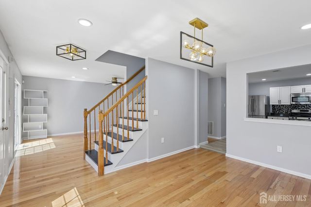 64 Chariot Court, Piscataway, NJ 08854