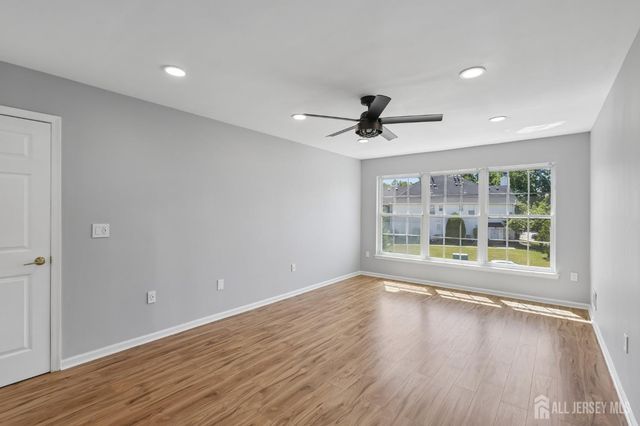 64 Chariot Court, Piscataway, NJ 08854
