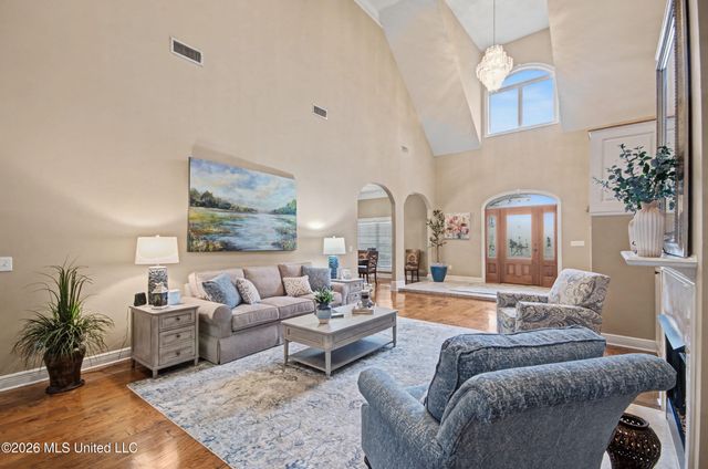 512 Susannah Drive, Brandon, MS 39047