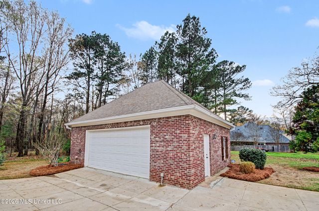 512 Susannah Drive, Brandon, MS 39047