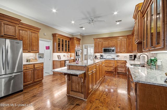 512 Susannah Drive, Brandon, MS 39047