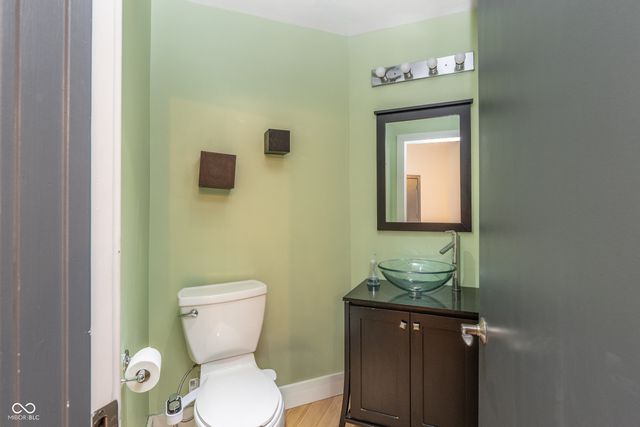 611 N Park Avenue 109, Indianapolis, IN 46204