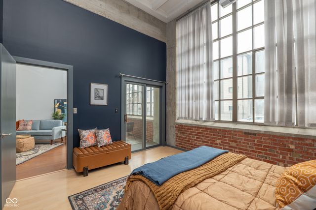 611 N Park Avenue 109, Indianapolis, IN 46204