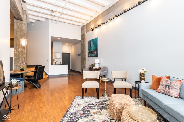 611 N Park Avenue 109, Indianapolis, IN 46204