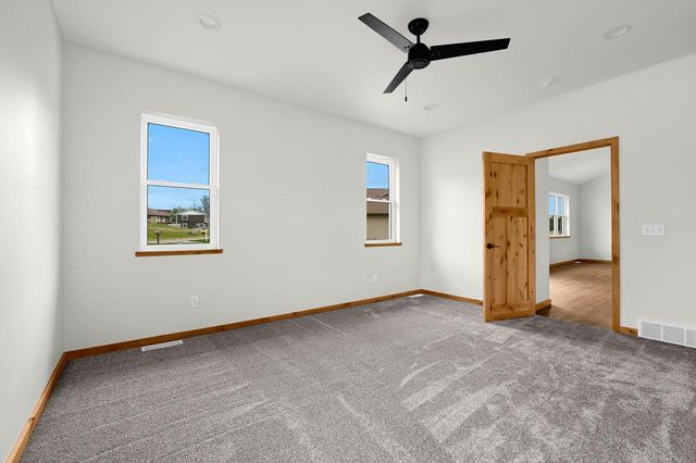 21594 Somerset Down LANE, Galesville, WI 54630