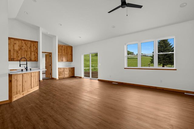 21594 Somerset Down LANE, Galesville, WI 54630