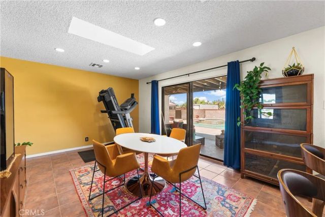 5055 W Avenue K12, Lancaster, CA 93536